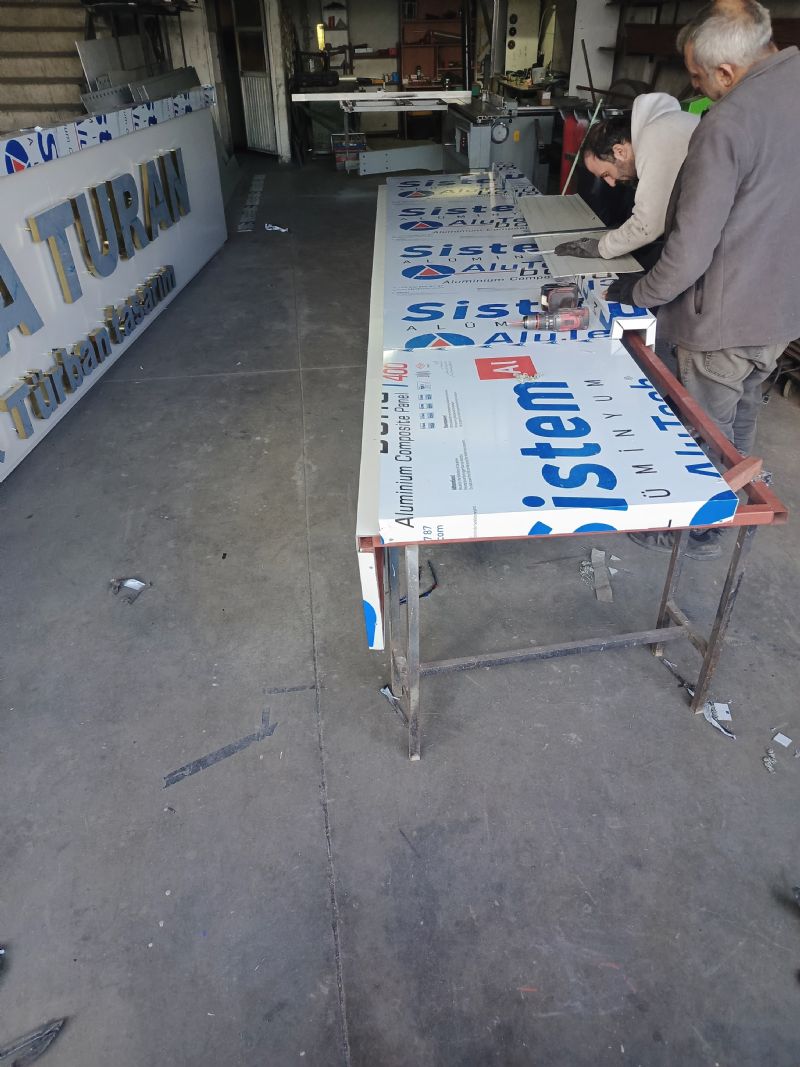 Kayseri Reklam ve Tabela Çözümleri: İşletmenizin Görünürlüğünü Nasıl Artırırsınız?